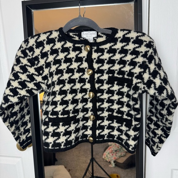 ann taylor Studio Sweaters - Vintage Ann Taylor Button Up